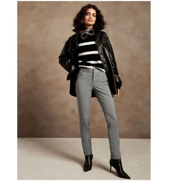 Banana Republic Pants - NEW Banana Republic Petite Modern Sloan Pants in Gray